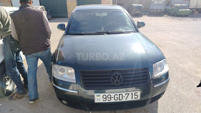 Volkswagen Passat 2004, 320,000 km - 1.8 l - Bakı