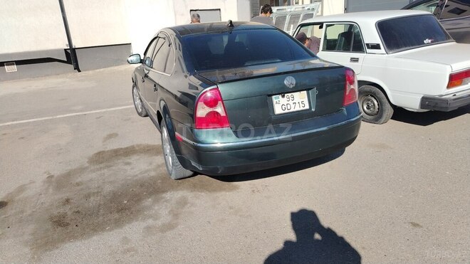 Volkswagen Passat 2004, 320,000 km - 1.8 l - Bakı