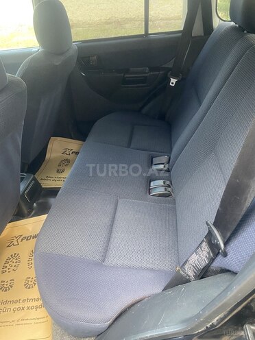 Mitsubishi Pajero io 2002, 330,000 km - 2.0 l - Quba