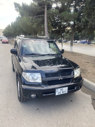 Mitsubishi Pajero io 2002, 330,000 km - 2.0 l - Quba