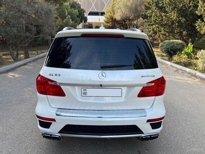 Mercedes  2013, 140,000 km - 6.3 л - Bakı