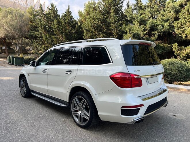 Mercedes  2013, 140,000 km - 6.3 л - Bakı