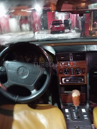 Mercedes C 220 d 1995, 570,000 km - 2.2 л - Bakı