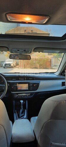 Toyota Corolla 2015, 137,760 km - 1.8 l - Bakı