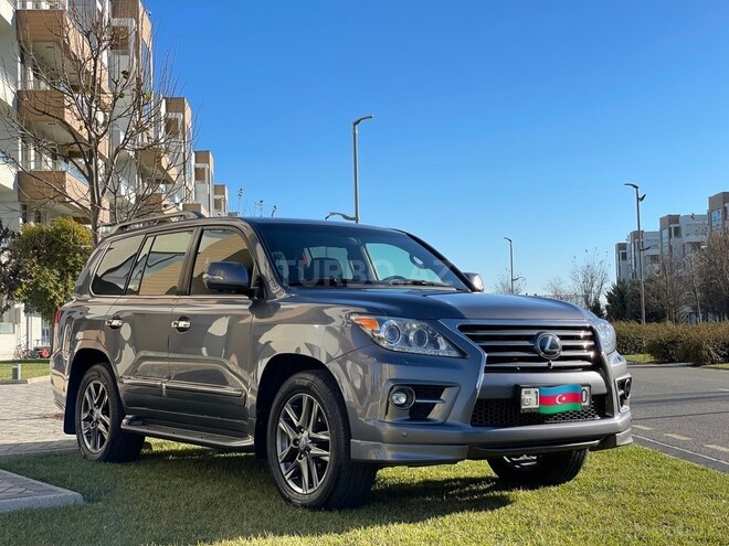 Lexus LX 570 2014, 160,000 km - 5.7 l - Bakı