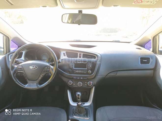 Kia Ceed 2013, 214,000 km - 1.6 l - Şəki