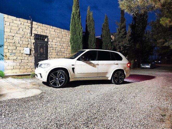BMW X5 2011, 175,000 km - 4.4 l - Bakı