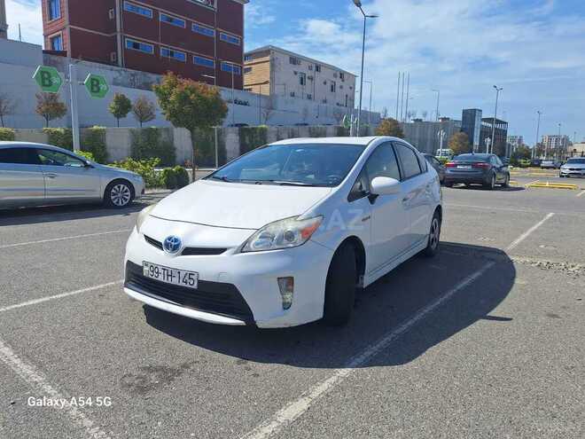 Toyota Prius 2013, 402,336 km - 1.8 л - Bakı