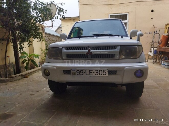 Mitsubishi Pajero io 1999, 378,491 km - 1.8 л - Bakı