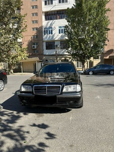 Mercedes C 240 1998, 280,000 km - 2.4 l - Bakı