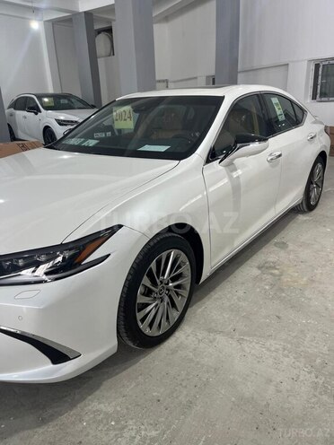 Lexus ES 300h-2