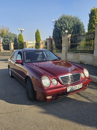 Mercedes E 220 d 2001, 366,000 km - 2.2 l - Gəncə
