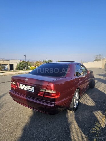 Mercedes E 220 d 2001, 366,000 km - 2.2 l - Gəncə