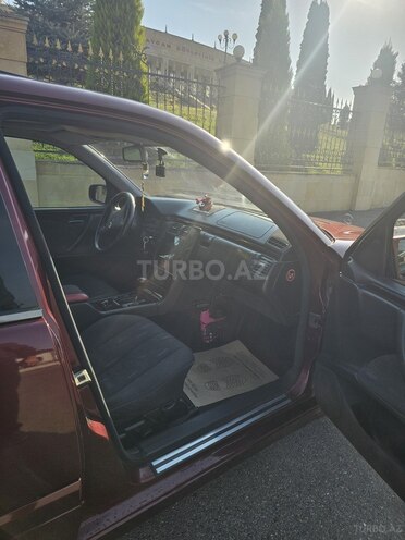 Mercedes E 220 d 2001, 366,000 km - 2.2 l - Gəncə