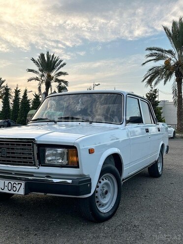 LADA (VAZ) 2107 2005, 98,000 km - 1.6 l - Astara