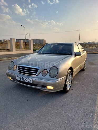 Mercedes E 240 2000, 492,798 km - 2.4 l - Bakı
