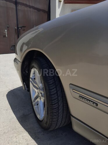 Mercedes E 240 2000, 492,798 km - 2.4 l - Bakı