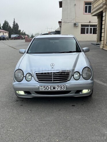 Mercedes E 240 2000, 372,835 km - 2.6 l - Bakı