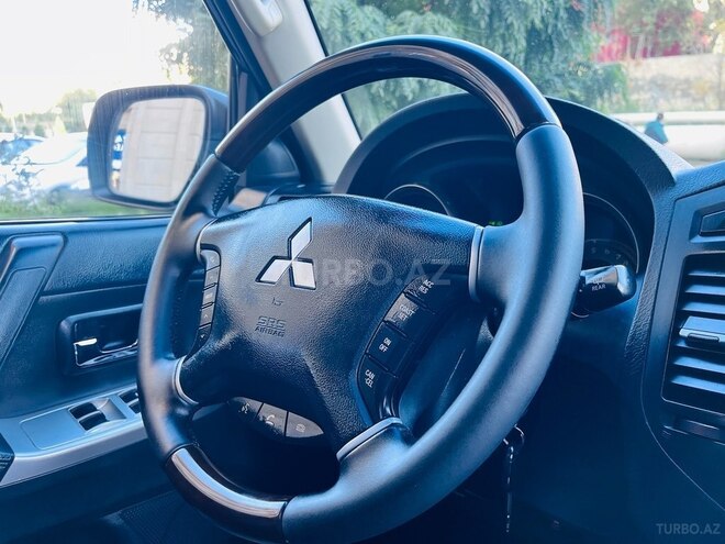 Mitsubishi Pajero 2014, 98,000 km - 3.5 l - Bakı