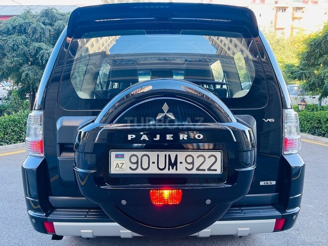 Mitsubishi Pajero 2014, 98,000 km - 3.5 l - Bakı