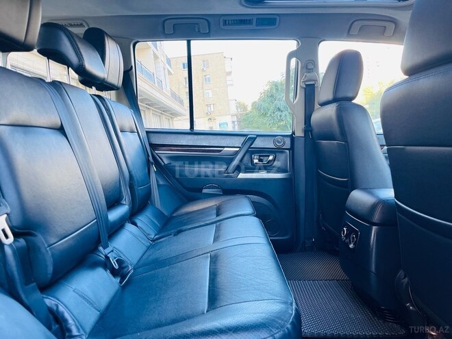 Mitsubishi Pajero 2014, 98,000 km - 3.5 l - Bakı