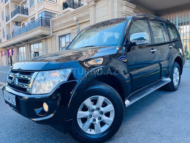Mitsubishi Pajero 2014, 98,000 km - 3.5 l - Bakı