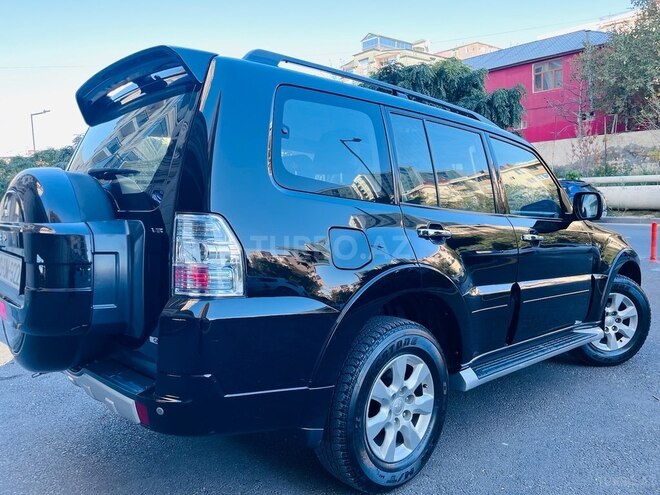 Mitsubishi Pajero 2014, 98,000 km - 3.5 l - Bakı