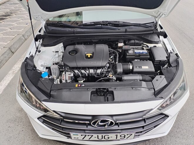 Hyundai Elantra 2019, 81,000 km - 2.0 л - Bakı