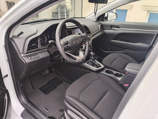 Hyundai Elantra 2019, 81,000 km - 2.0 л - Bakı