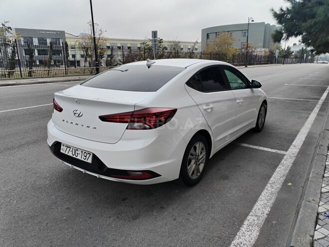 Hyundai Elantra 2019, 81,000 km - 2.0 л - Bakı