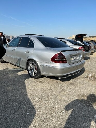 Mercedes E 270 2002, 579,000 km - 2.7 л - Bakı