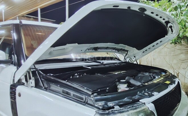 Land Rover Range Rover 2010, 184,000 km - 3.6 l - Bakı