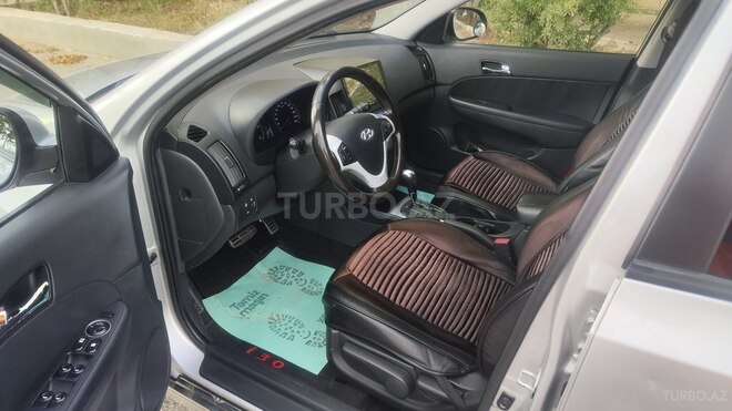 Hyundai i30 2010, 285,000 km - 1.6 l - Bakı