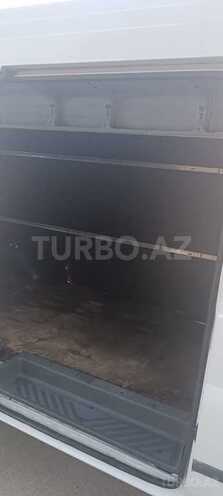 Ford Transit-13