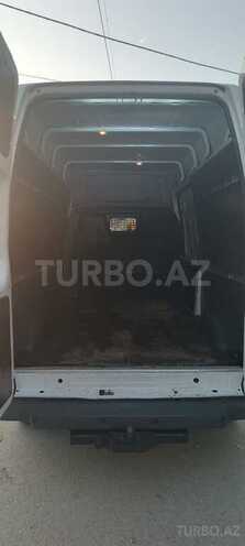 Ford Transit-15