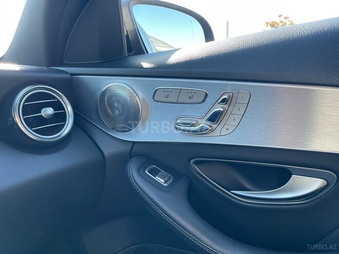Mercedes  2016, 129,000 km - 3.0 л - Bakı