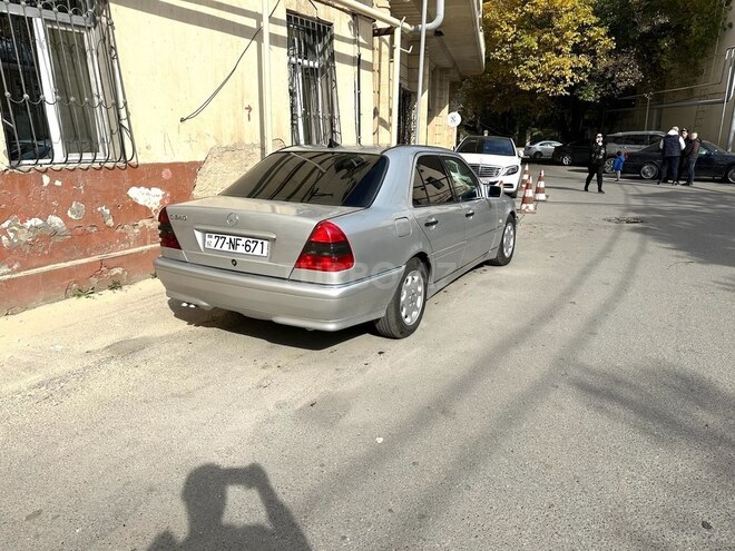 Mercedes C 240 1998, 530,000 km - 2.4 л - Bakı