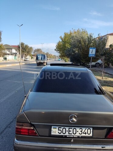 Mercedes E 200 1992, 413,094 km - 2.0 l - Sumqayıt