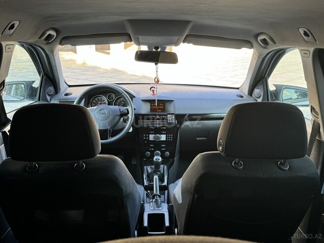 Opel Astra 2006, 180,000 km - 1.4 l - Bakı