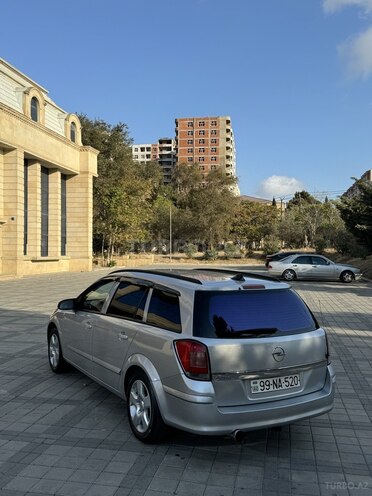 Opel Astra 2006, 180,000 km - 1.4 l - Bakı