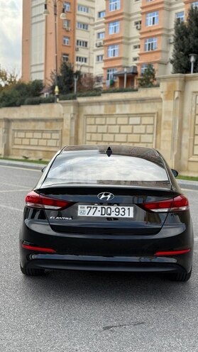 Hyundai Elantra 2018, 74,000 km - 2.0 л - Bakı