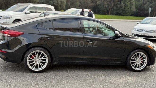 Hyundai Elantra 2018, 74,000 km - 2.0 л - Bakı