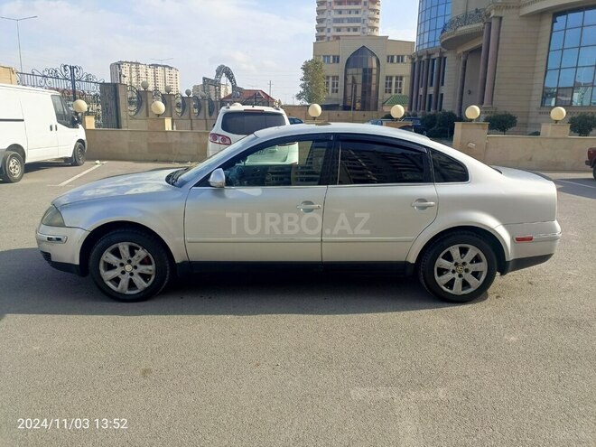 Volkswagen Passat 2004, 300,079 km - 1.8 l - Bakı