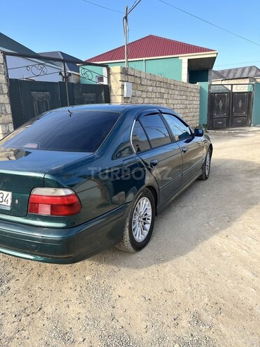 BMW 528 1998, 300,000 km - 2.8 l - Sumqayıt