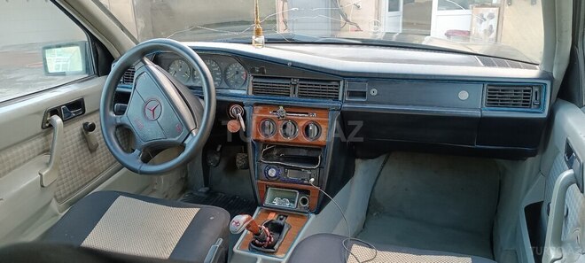 Mercedes 190 1992, 230,000 km - 2.0 л - Bakı