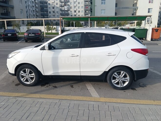 Hyundai ix35 2013, 355,000 km - 2.0 l - Bakı