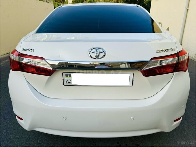 Toyota Corolla 2014, 140,000 km - 1.6 l - Bakı