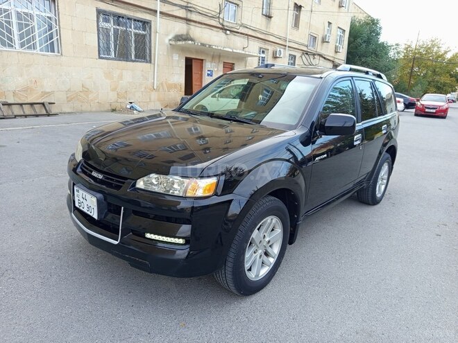 Isuzu Axiom 2003, 320,000 km - 3.5 l - Bakı