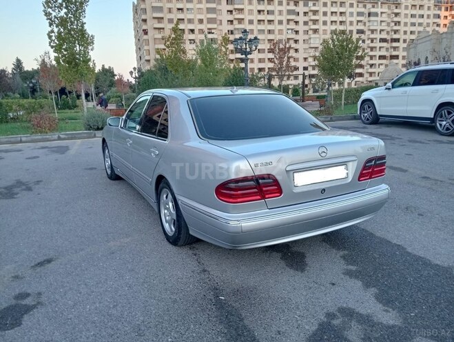 Mercedes E 220 d 2001, 480,000 km - 2.2 l - Bakı