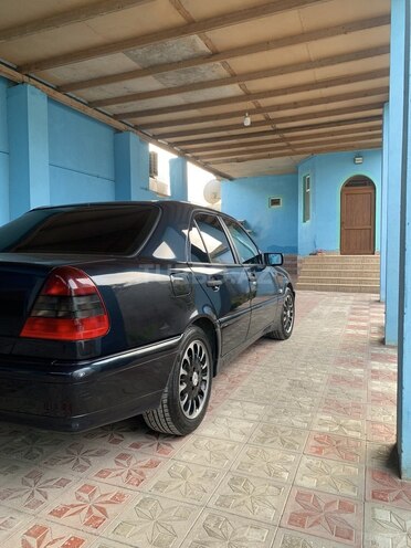 Mercedes C 200 2000, 500,000 km - 2.0 l - Bakı